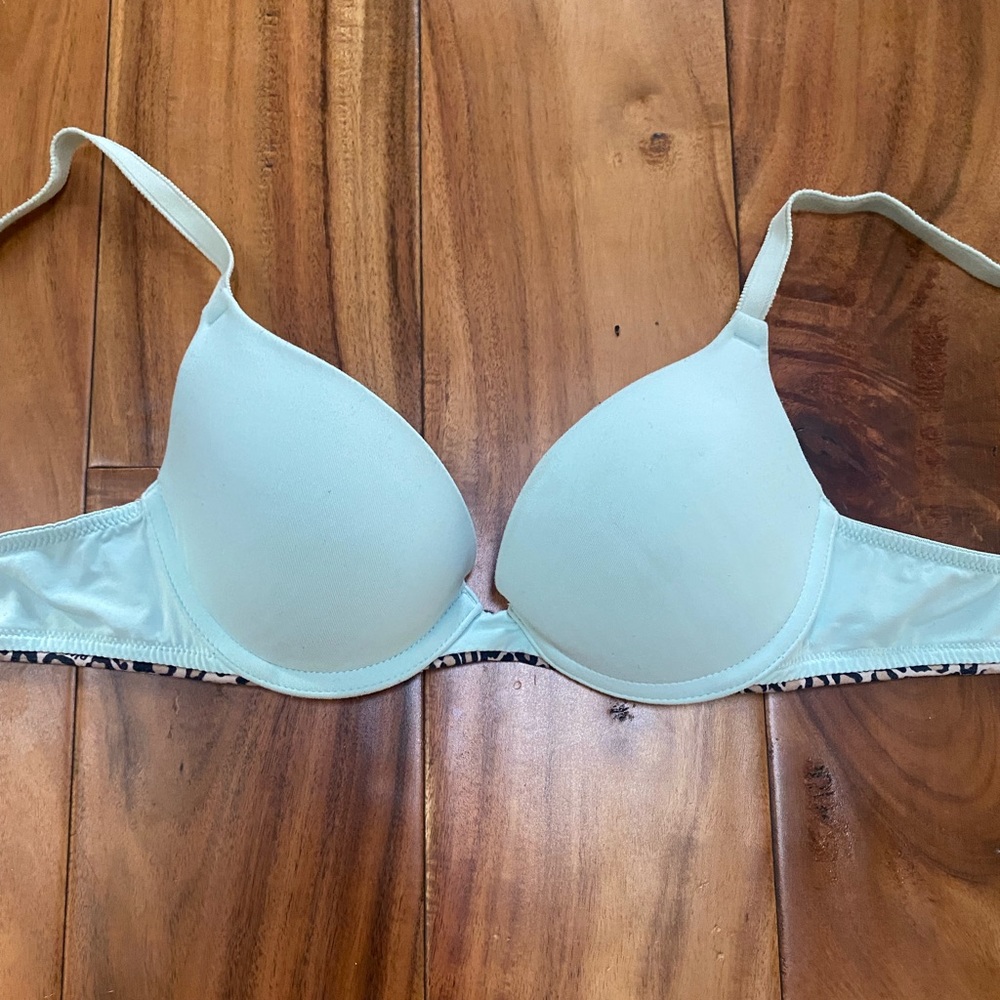 Victoria Secret Push Up Bra